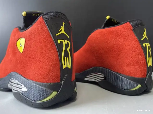 654459-670 Red Jordan Retro Challenge Air 14 0426